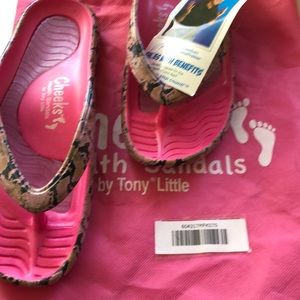 New with tag Cheeks health Sandals